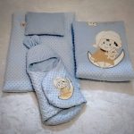 سرویس خواب نوزاد مخمل توپی طرح ماه و نوزاد برند الدوز رنگ آبی
